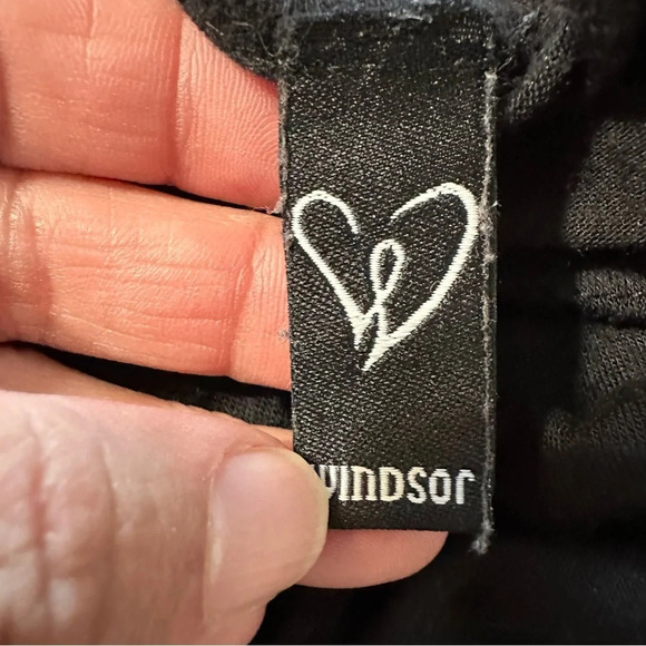 Windsor May Your Tequila be strong and Your Weekends be Long size small - Picture 4 of 5